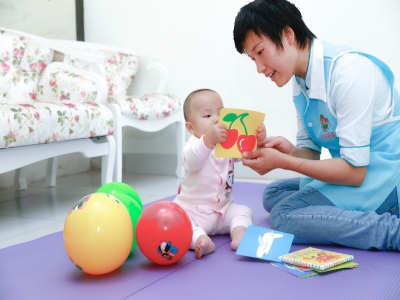 怎樣可以找到一個好的育嬰師？